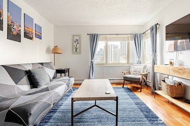 1st image of 1400 Hubbell Place #1404