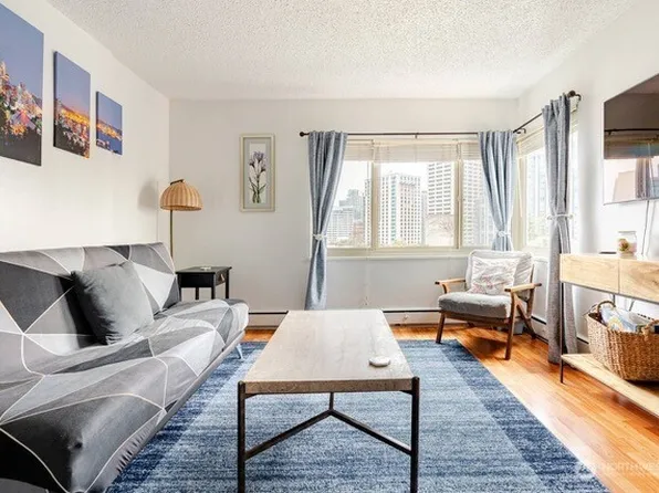 1400 Hubbell Place #1404, Seattle, WA 98101