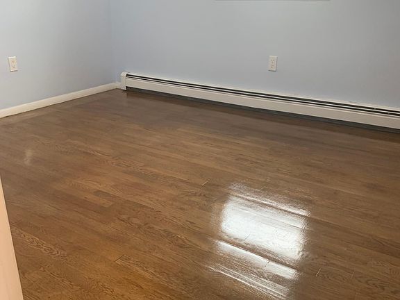 4th image of 169 Bay 37th St APT 3
