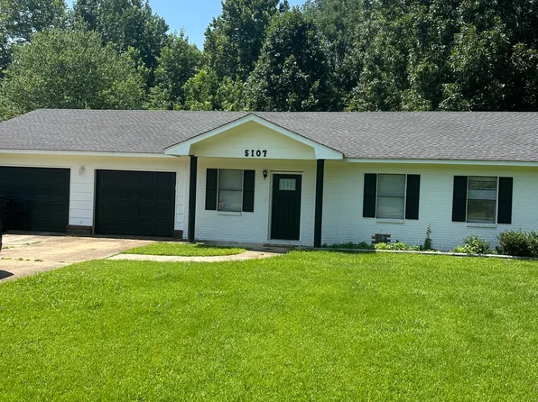 5107 Kara Dr, Jonesboro, AR 72405
