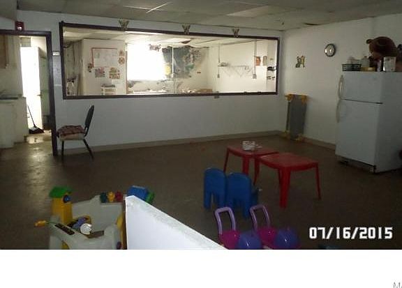 5th image of 6826 Myron Ave