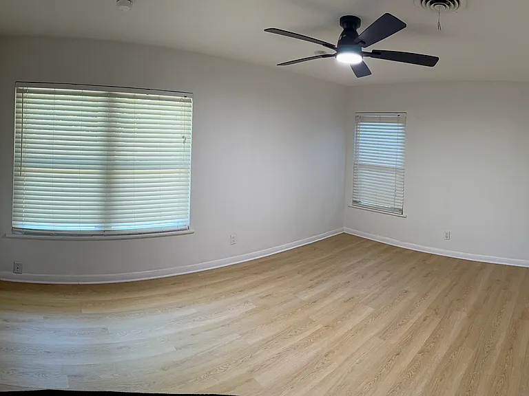 Back bedroom