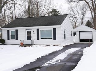 3512 Mulhearn Ave, Kalamazoo, MI 49048