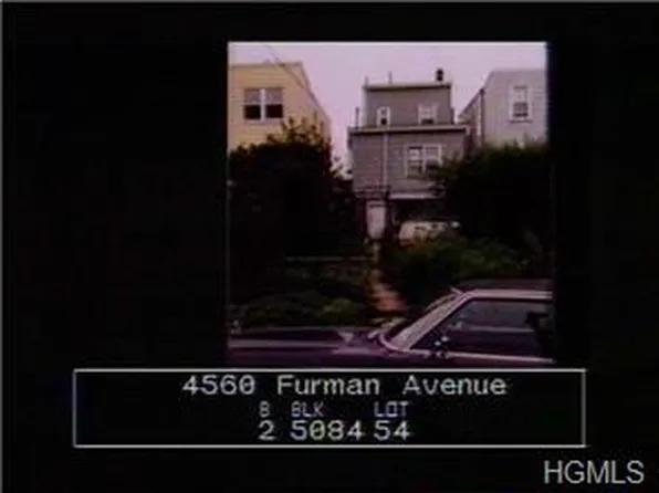 4575 Furman Ave, Bronx, NY 10470