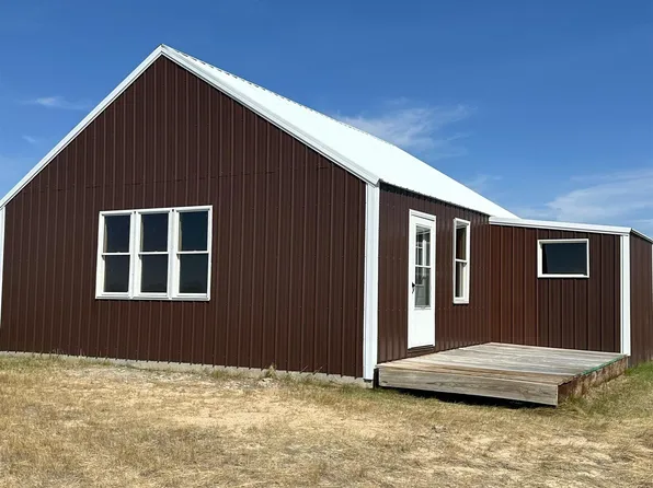28 Prairie Edge Dr, Medicine Bow, WY 82329