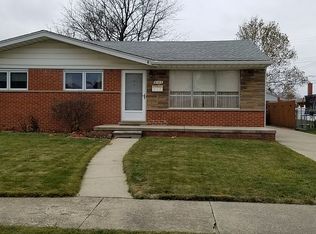 6103 Shadowlawn St, Dearborn Heights, MI 48127