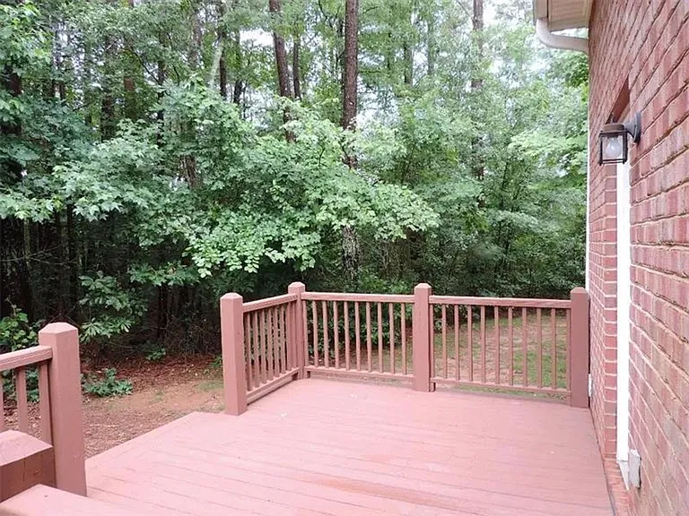 1020 Trotters Walk — Photo 13
