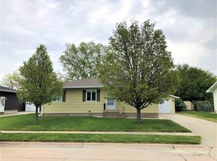 1565 45th Ave, Columbus, NE 68601