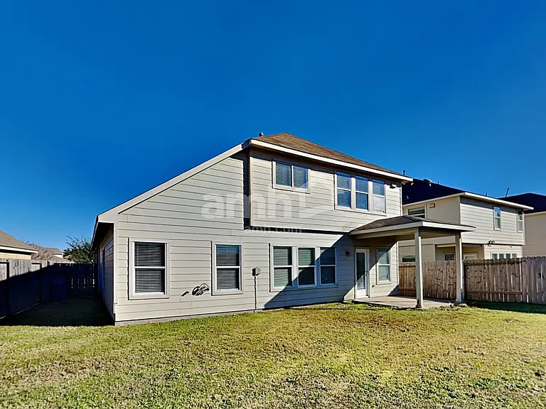 21927 Saragosa Pond Ln — Photo 23