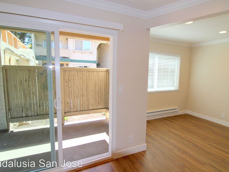 1st image of 3730 Moorpark Ave APT 13