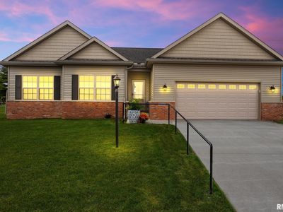 10900 N Woodale Dr, Dunlap, IL, 61525