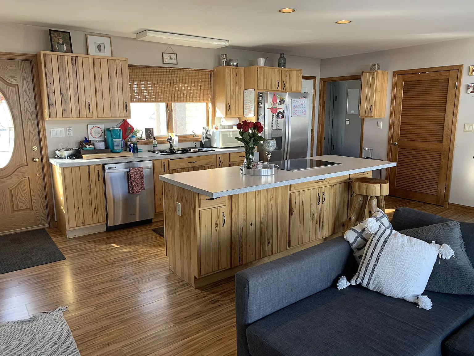3 bed, 1100 sqft, $3,250 — Photo 3