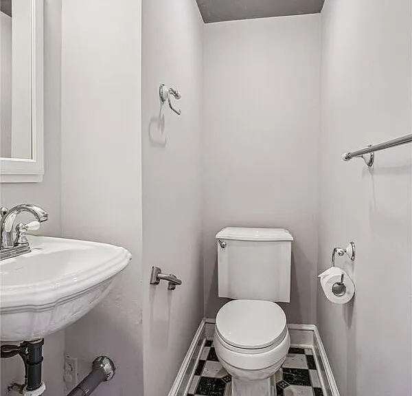 1110 Jackson Ct — Photo 19