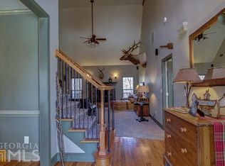 5693 Ridgeway Cir, Gainesville, GA 30506