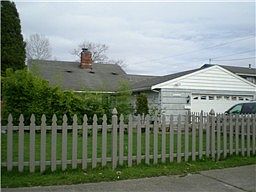 2nd image of 9444 8th Ave SW