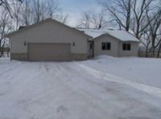 3433 98th St SE, Blooming Prairie, MN 55917