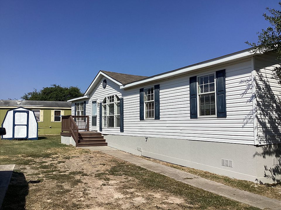 1st image of 898 Bandera St #460