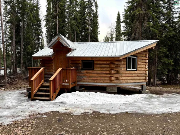 4495 Kallenberg Rd, Fairbanks, AK 99709