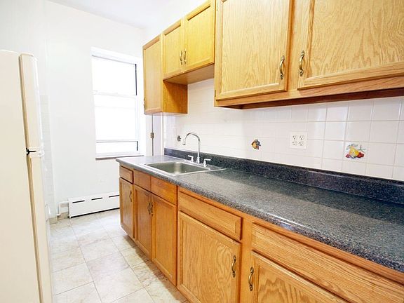 5th image of 2514 27th Street # Fl 2nd