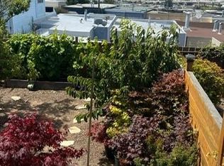 2015 Thomas Ave #B, San Francisco, CA 94124