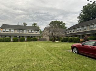 61-63 65 N Clinton #23, Middleport, OH 45760