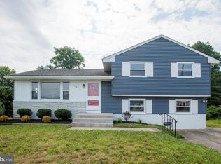 1307 Salem Rd, Burlington, NJ 08016