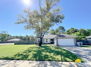 2209 Kerra Ln, Navarre, FL 32566