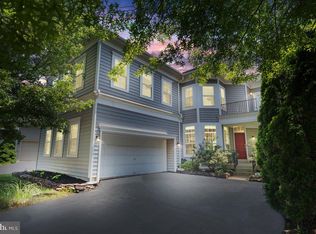 8341 Tillett Loop, Manassas, VA 20110