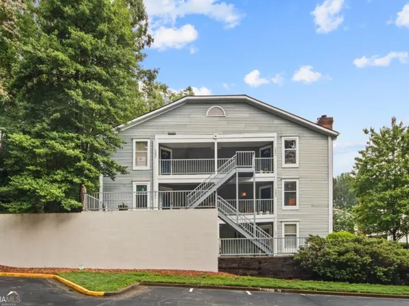 1283 Keys Lake Dr, Atlanta, GA 30319
