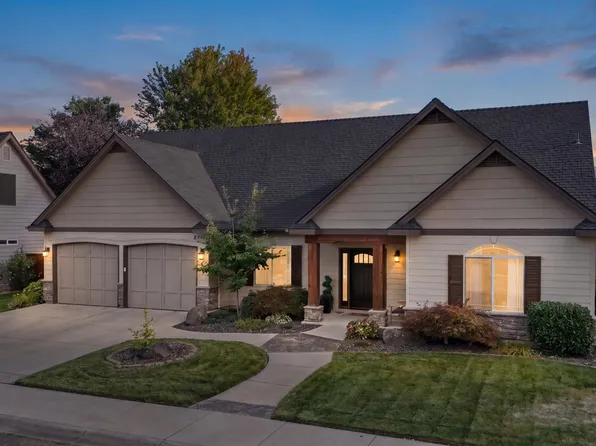 2341 E Meadowgrass St, Meridian, ID 83646