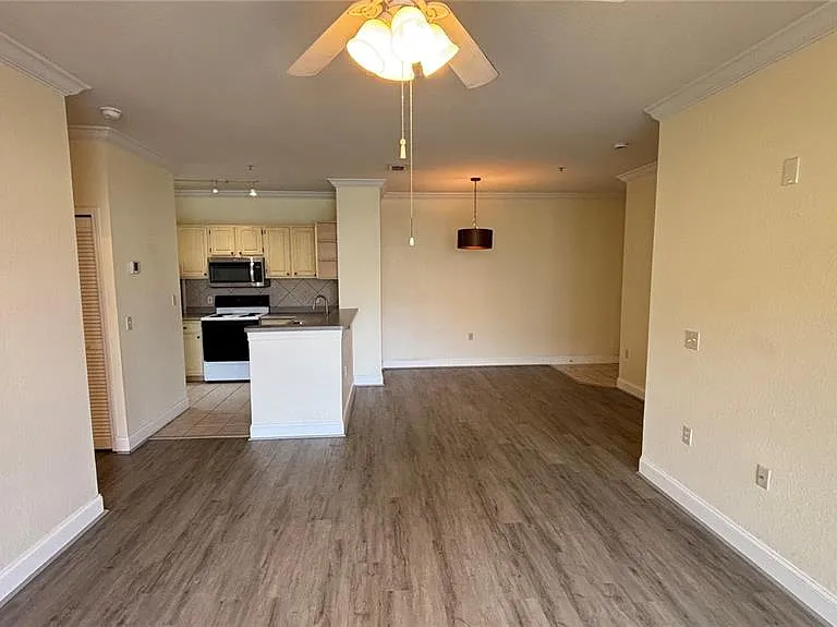 1325 Lake Shadow Cir #12104 — Photo 5