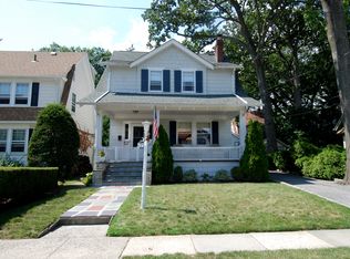 17 Fern St, New Rochelle, NY 10801