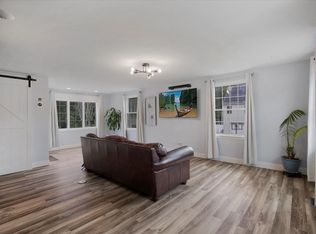 616 Plymouth St, Halifax, MA 02338