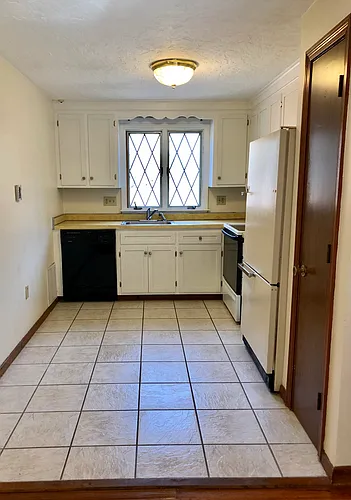 791 South St #15 Photo 1
