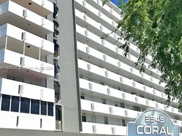 3545 NE 166th St APT 703, North Miami Beach, FL 33160