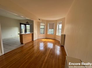 1137 Commonwealth Ave #13, Allston, MA 02134