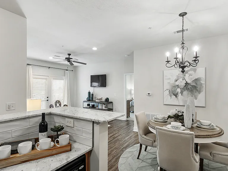 Charleston Apartment Homes — Photo 11