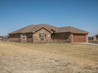 7950 Raburn Ln, Canyon, TX 79015
