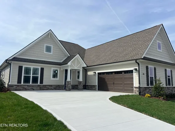 246 Bittersweet Ln, Lenoir City, TN 37771