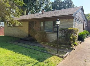 392 Mineral Rd, Memphis, TN 38120