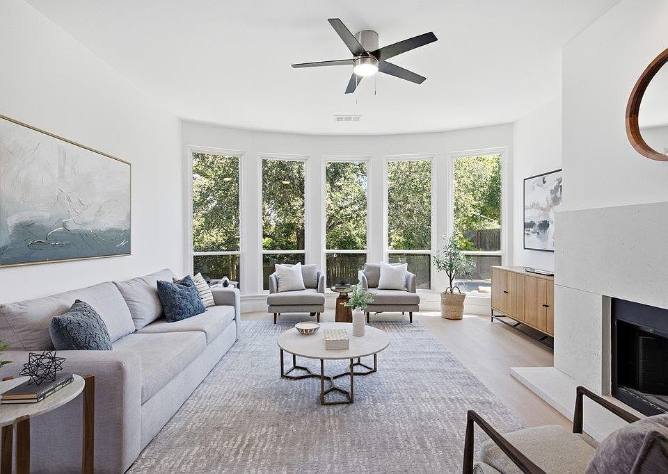 1st image of 3009 Brittany Point Ln