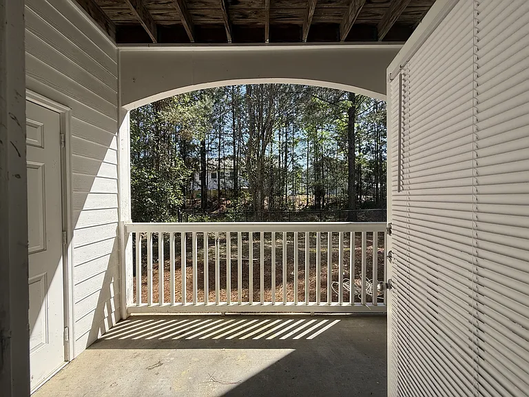 Wesley Kensington Apartments at Stonecrest — Photo 437