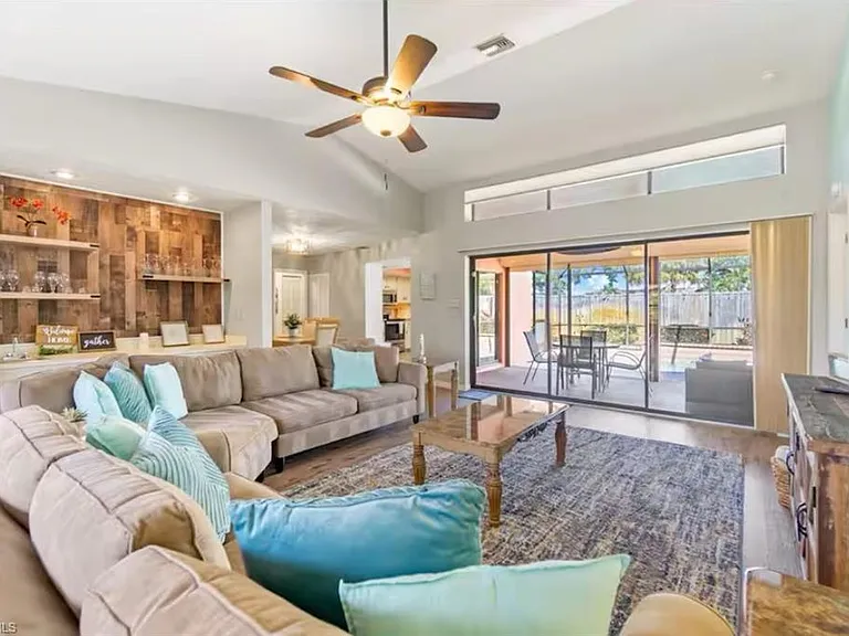 27439 Pollard Dr — Photo 5