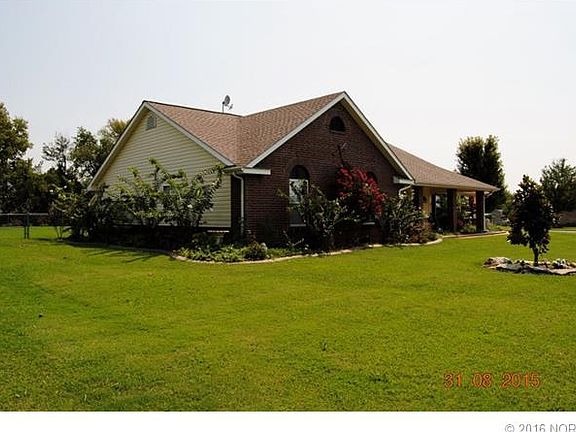 2nd image of 18217 S Quail Meadow Dr