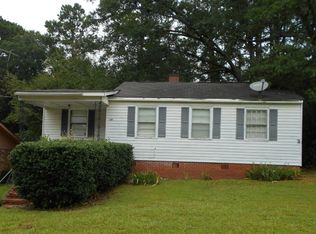 208 Rutland Cir, Lagrange, GA 30241