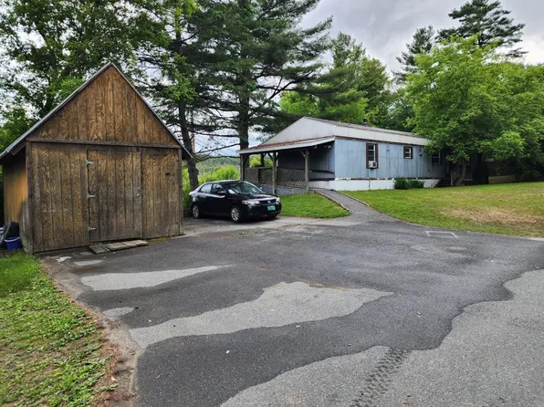 65 Pudding Hill, Lyndon, VT 05851