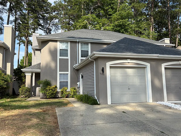 1630 Willow Cv — Photo 2