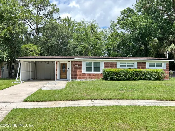 2002 BO PEEP Drive W, Jacksonville, FL 32210