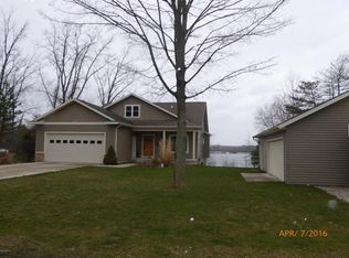 16 Culbert Dr, Hastings, MI 49058