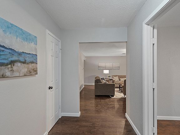 2nd image of 8109 Beechwood Dr